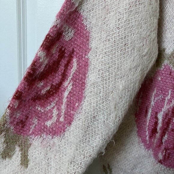 Vintage Golden Days Paris Fuzzy Knit  All Over Rose Floral Long Line Sweater - Picture 5 of 5